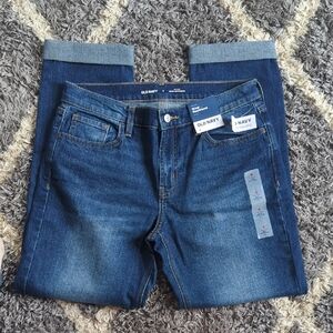 NWT Old Navy Denim WOW Boyfriend Mid-Rise Dark Denim Jean Size 4